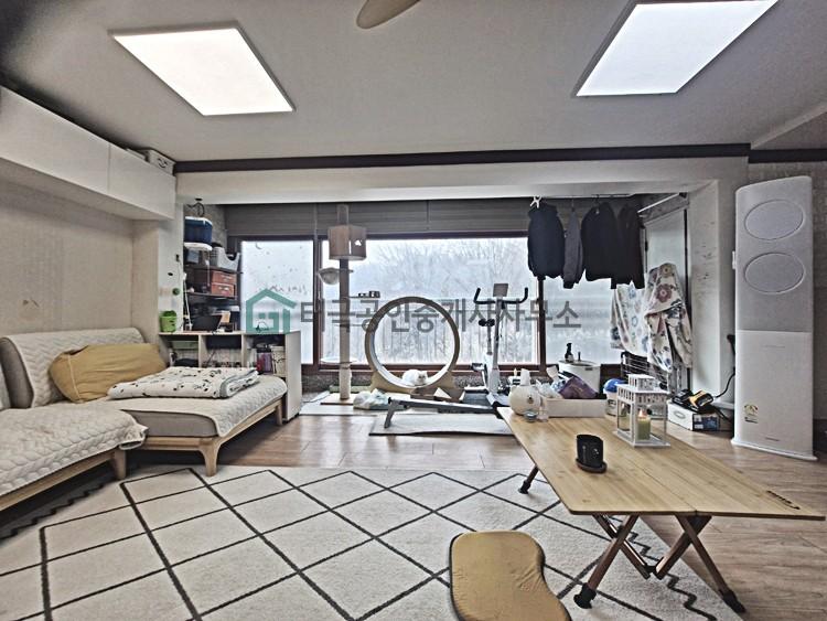 [16842]특대형사이즈 독채 복층 사리역도보권 대가족살집