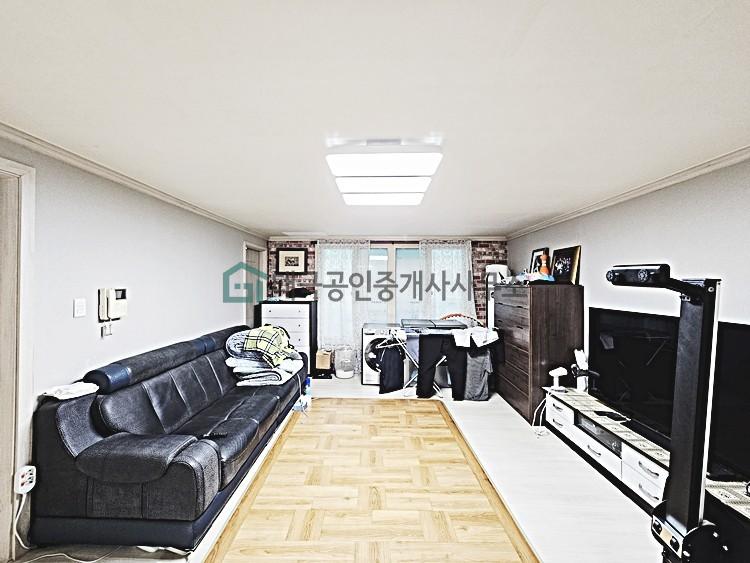 [16794]내부리모델링은 한빌라 대형사이즈 넓은발코니2 위치좋은빌라